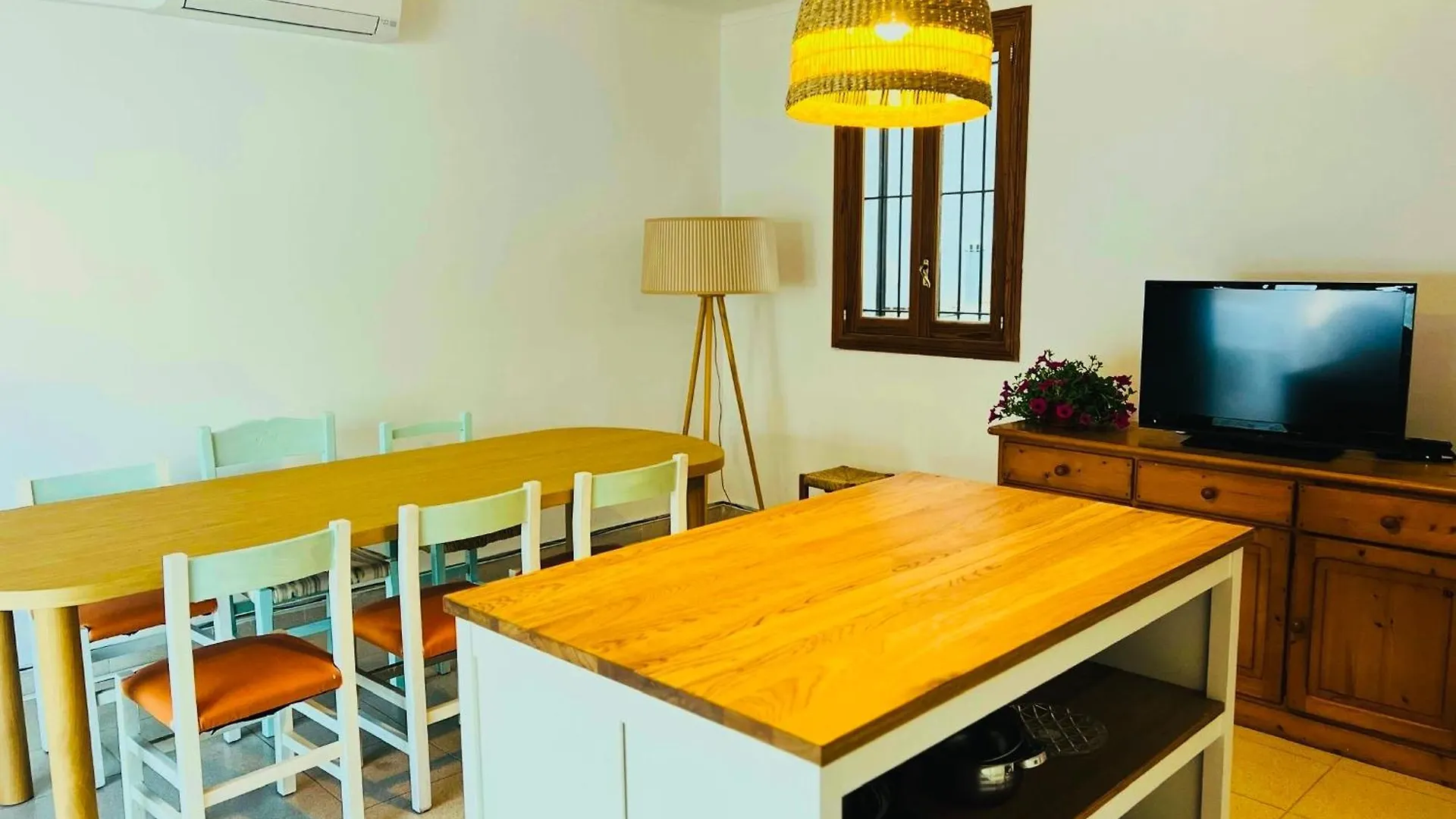 Duplex Near The Sea With Seaviews In Son Serra De Marina Prázdninový dům